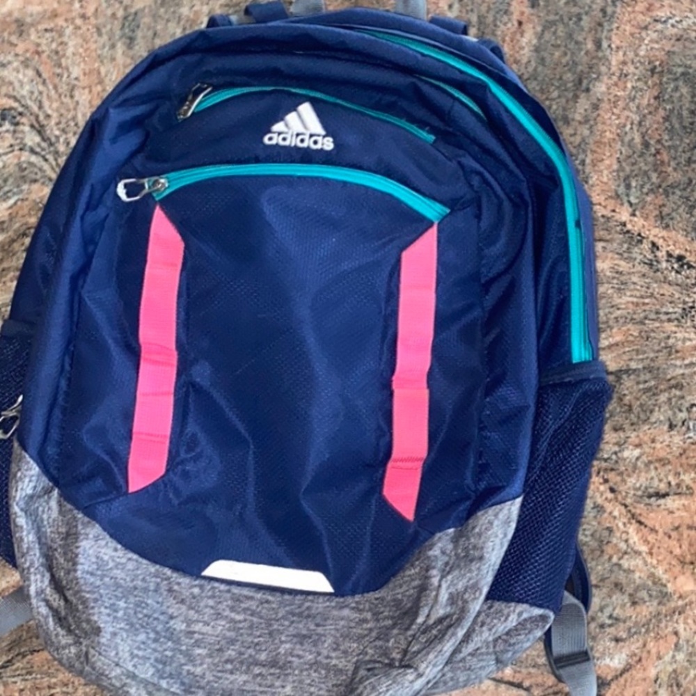 Extra large adidas book bag - Picture 1 of 5